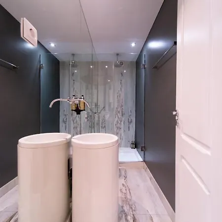 Bliss - Avenidas Лиссабон